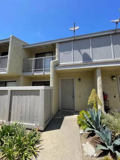 Main picture of 1213 W Cypress Ave