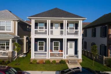 Main picture of 183 Jotham Ave