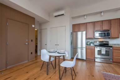 Main picture of 1200 Walnut St