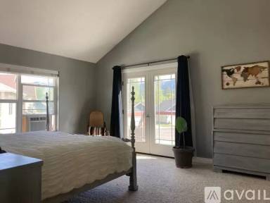 Main picture of 668 Copperwood Ct