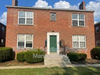 Main picture of 371 Mayfair Blvd