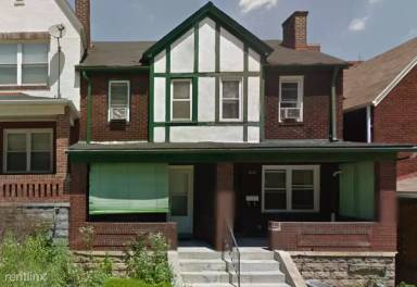Main picture of 222 Chesterfield Rd