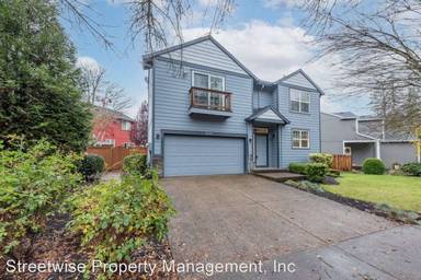 Main picture of 21159 SW Ladyfern Dr