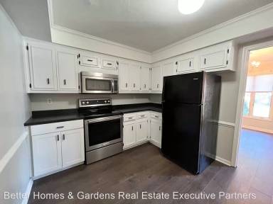 Main picture of 2915 Running Creek Ln