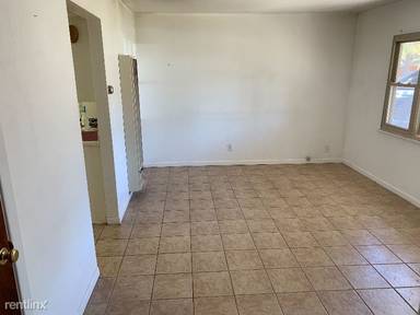 Main picture of 1521 Espejo St NE
