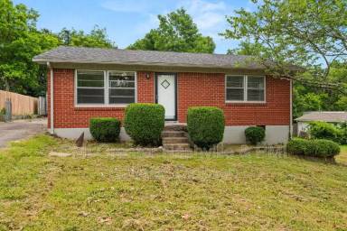Main picture of 111 River Rd