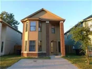 Main picture of 2923 La Estancia Ln