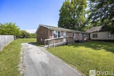 Main picture of 2407 Holbrook Dr