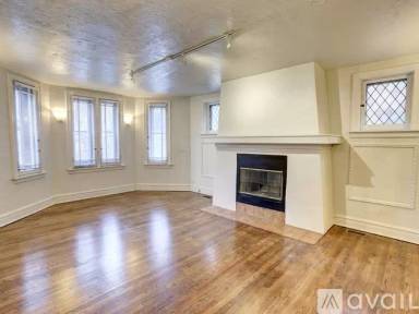 Main picture of 322 S Hanley Rd