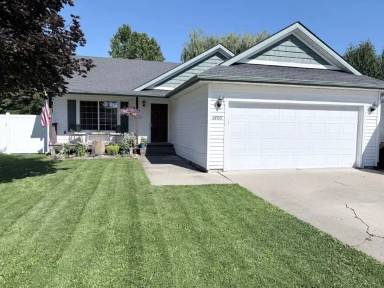 Main picture of 6700 N Harris Hawk Ln