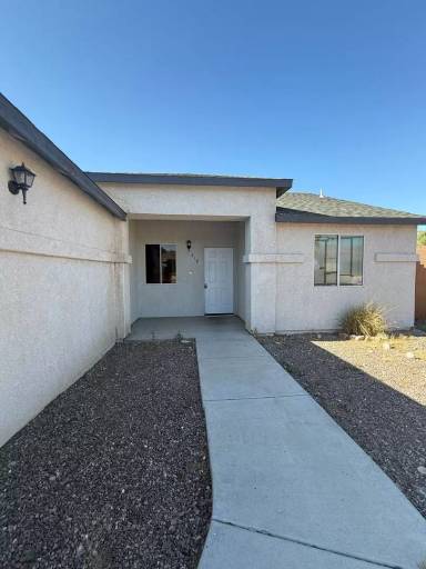 Main picture of 418 Emery Dr