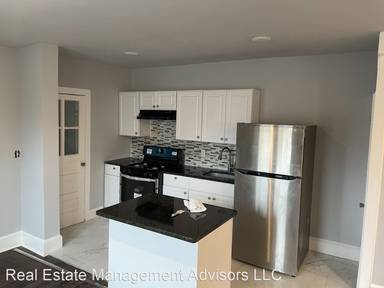 Main picture of 900 Atwood Rd