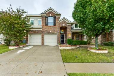 Main picture of 2627 Wrangler Ln