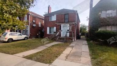 Main picture of 18706 Greenlawn St