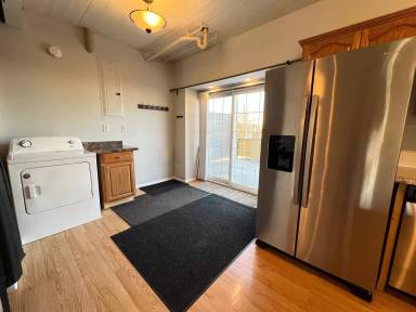 Main picture of 1421 Poplar Ave