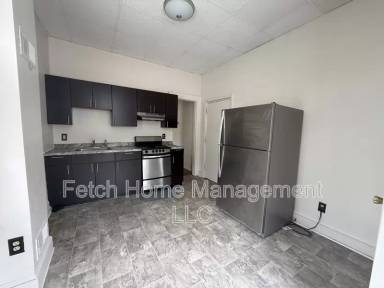 Main picture of 202 E King St