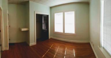 Main picture of 311 E Smith Ave