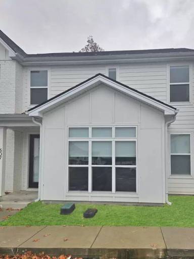 Main picture of 607 Mason Ward Pl