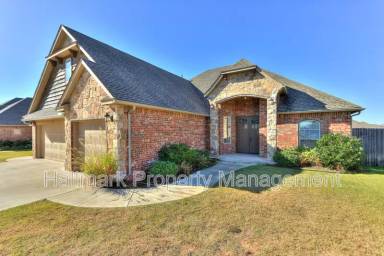 Main picture of 1101 Ryan Rd