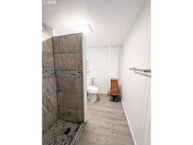 Main picture of 308 Adams Ave