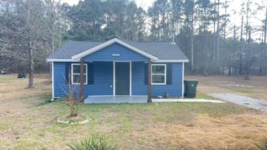 Main picture of 614 Maple Rd