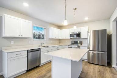 Main picture of 364 Sherman St