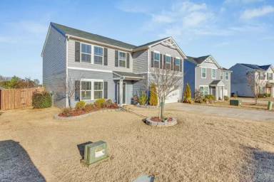 Main picture of 322 Hobson Way