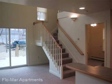 Main picture of 617 N Congress St