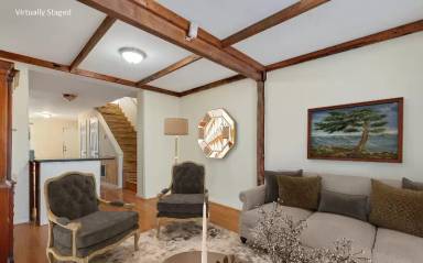 Main picture of 123 Parkin St