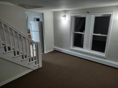 Main picture of 164 Auburn St