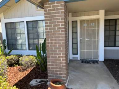Main picture of 721 Hawk Dr