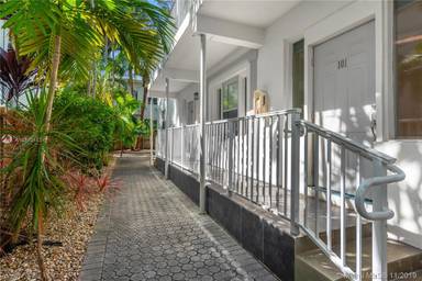 Main picture of The Zen Condo