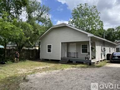 Main picture of 3408 Coal St