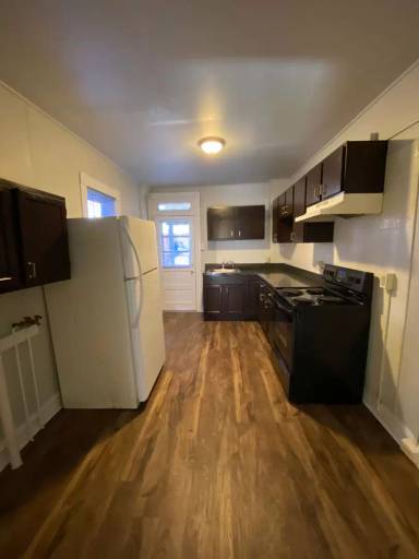 Main picture of 663 Hebrank St