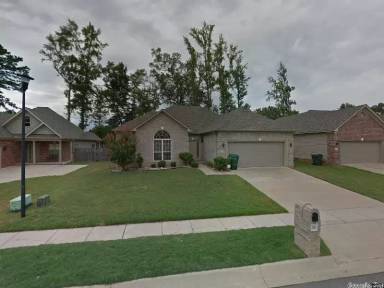 Main picture of 58 Woodridge Dr