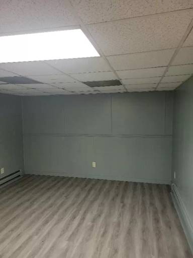 Main picture of 502 Lowell St