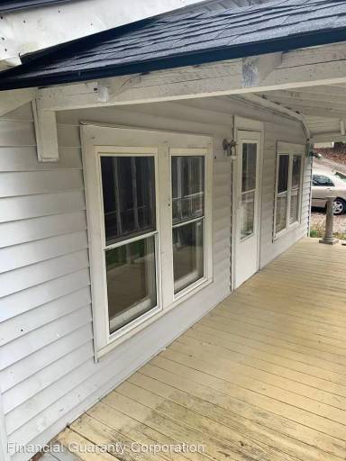 Main picture of 323 Trent Rd
