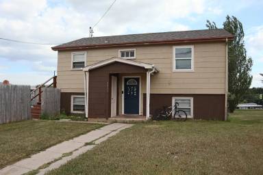 Main picture of 3311 W Rapid St