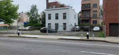 Main picture of 156 McGuinness Boulevard - 7N