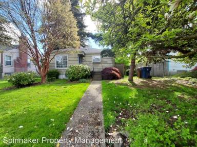 Main picture of 1515 S Oakes St