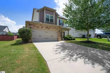 Main picture of 313 Rivers Edge Cir