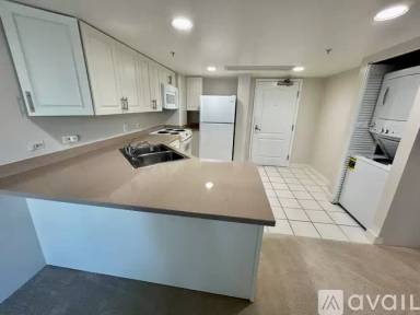 Main picture of One Kalakaua Senior Living