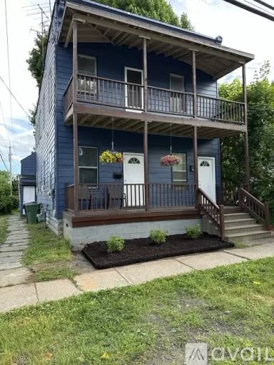 Main picture of 112 Vliet Blvd