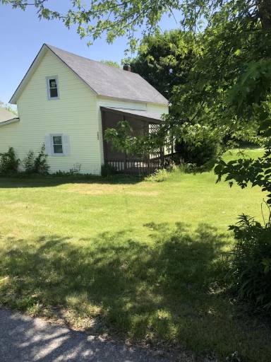 Main picture of 5695 N Ninth St