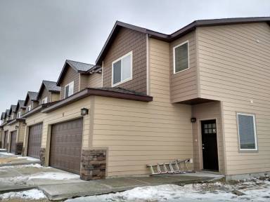 Main picture of 5815 Izabella Ave