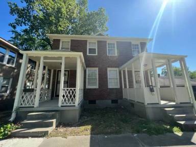 Main picture of 1555 Jackson Ave