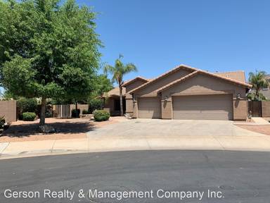 Main picture of 2908 S Joslyn