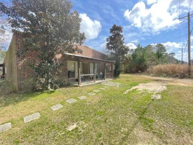 Main picture of 148 Sandy Run Rd