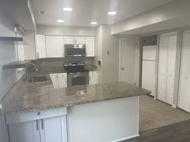 Main picture of 8523 Castle Pine Ct