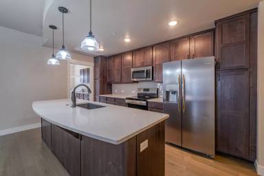 Main picture of 4662 Hahns Peak Dr